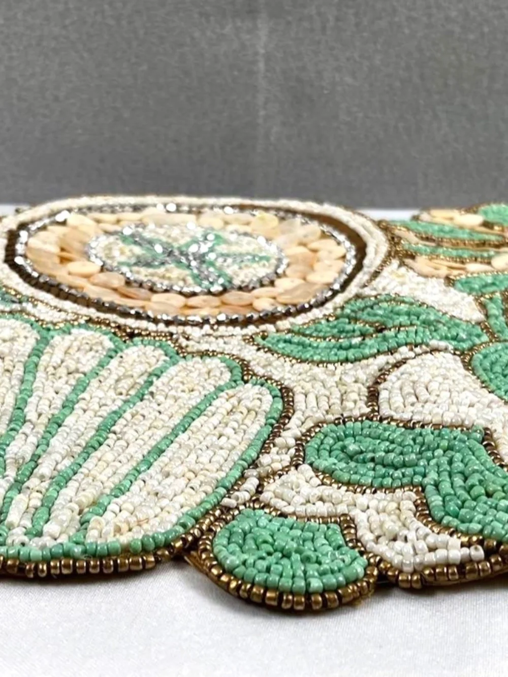 Vintage Coastal Beaded Table Runner Seashell Starfish Seahorse 12 x 36 Nautical
